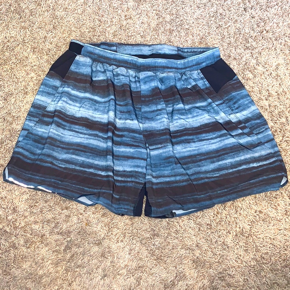 Men’s Lululemon 5” Swim Trunks w/Lining Inside Size XL